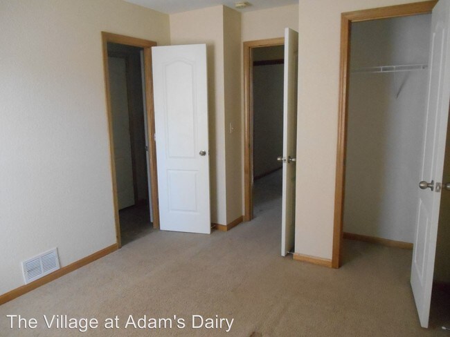 Foto del edificio - 193 NE Adams Dairy Pkwy