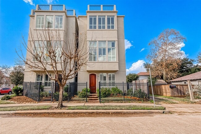 Building Photo - 1804 Haddon St