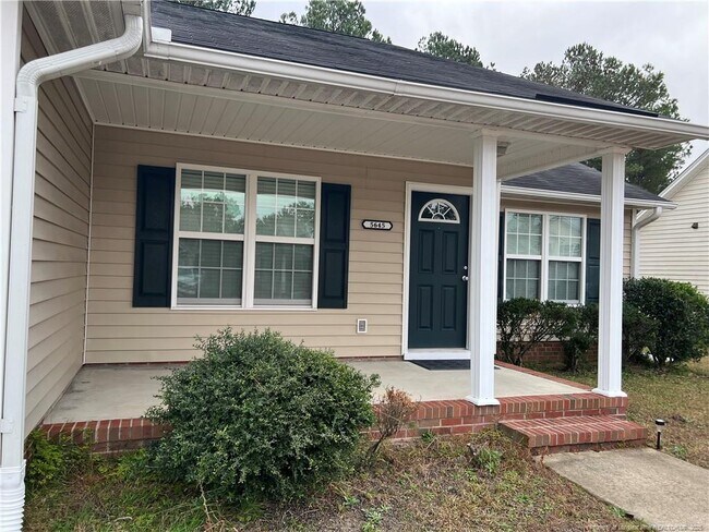Foto del edificio - 5645 Prestonfield Ln