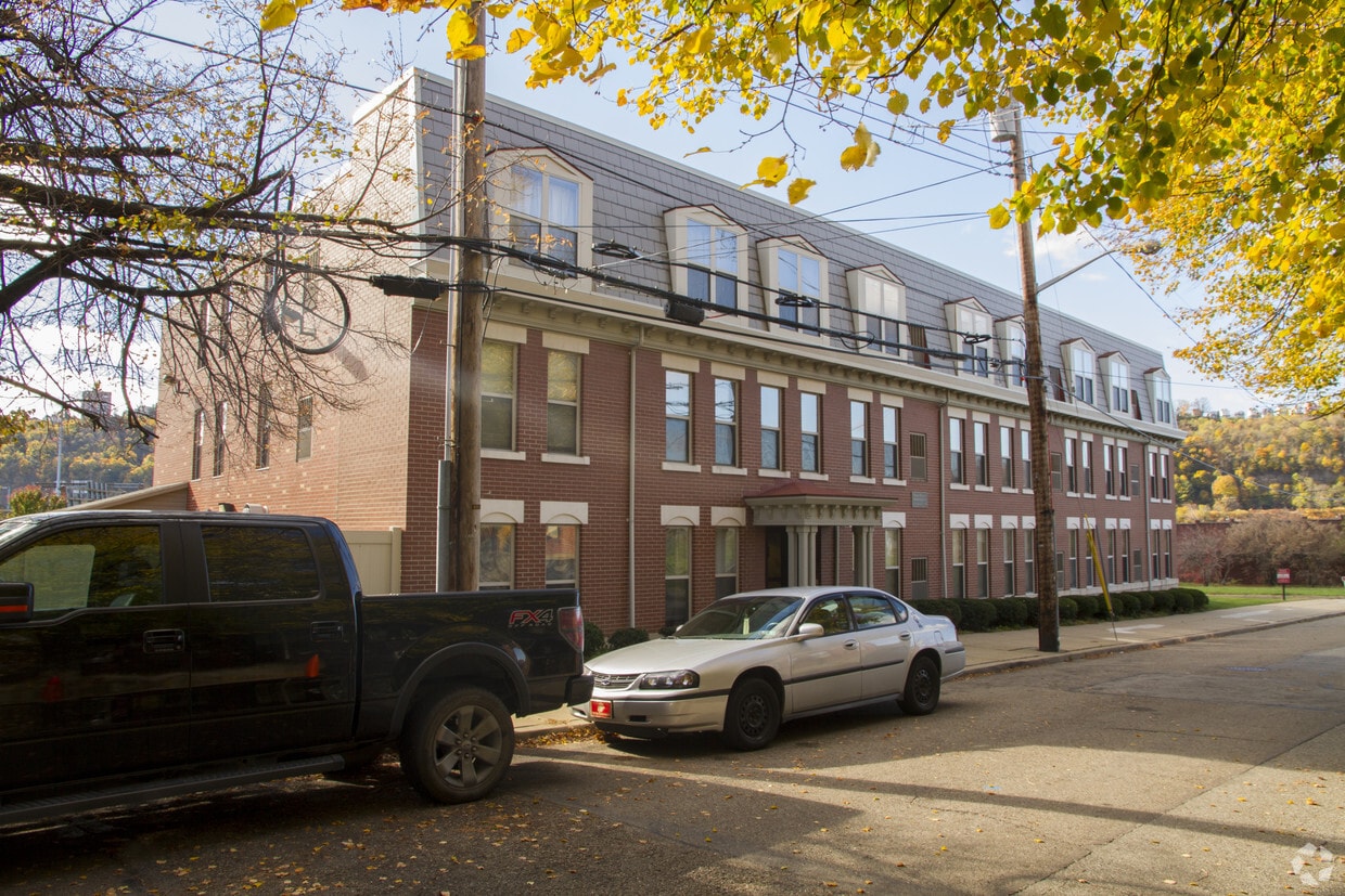 Foto del edificio - Page Place