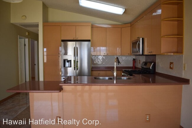 Building Photo - 3 br, 2 bath House - 91-930 Nohoihoewa Place