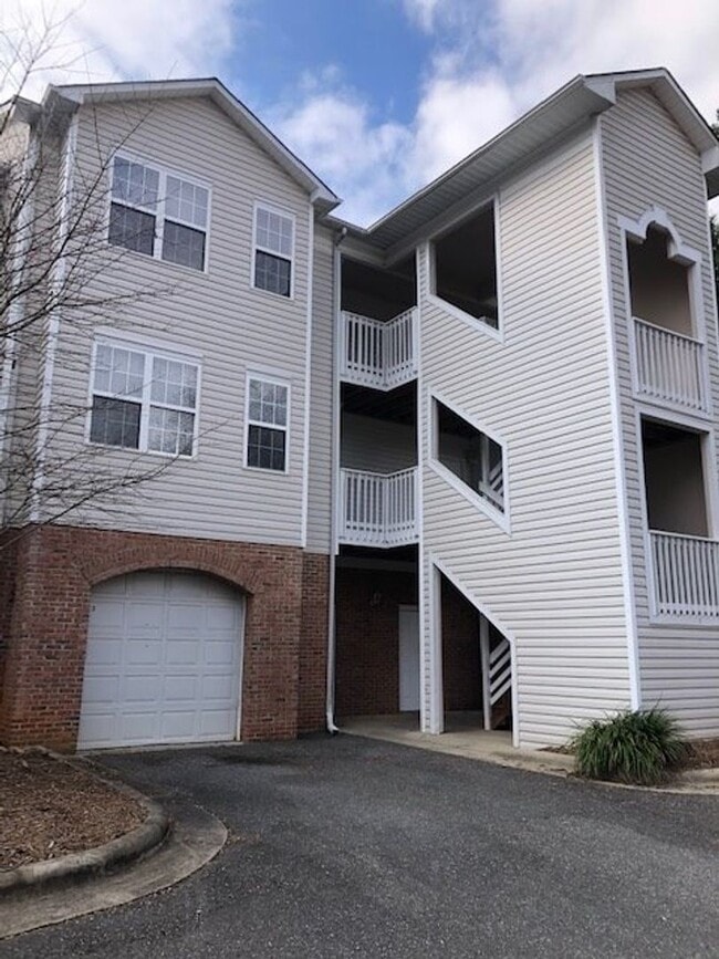 Interior Photo - Moss Creek Condos, Inc