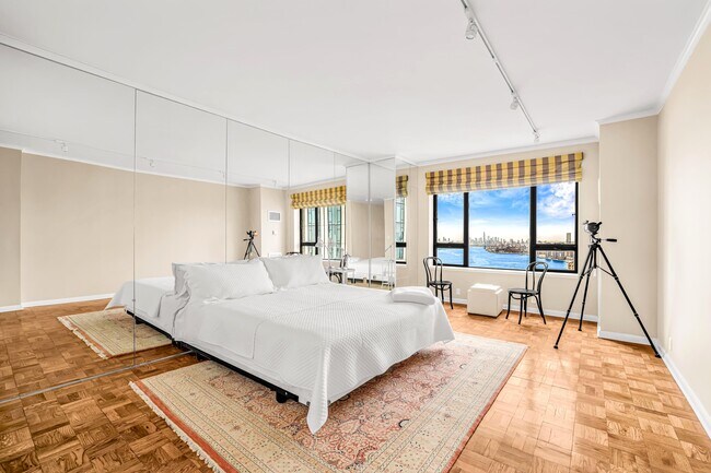 Foto del edificio - 425 E 58th St