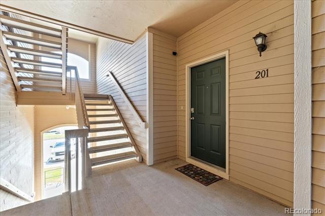 Building Photo - 8427 S Hoyt Way