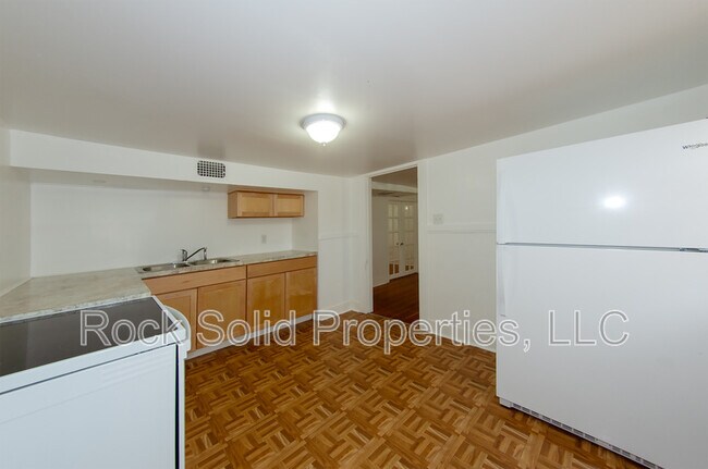 Foto del edificio - 506 E 7th St
