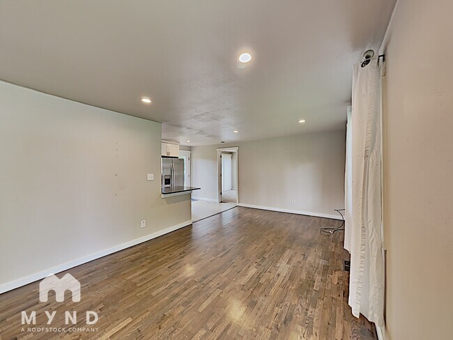 Foto del edificio - 30548 5th Ave SW