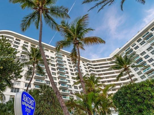 Foto del edificio - 5161 Collins Ave
