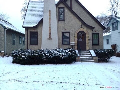 Primary Photo - 1017 25th Ave SE