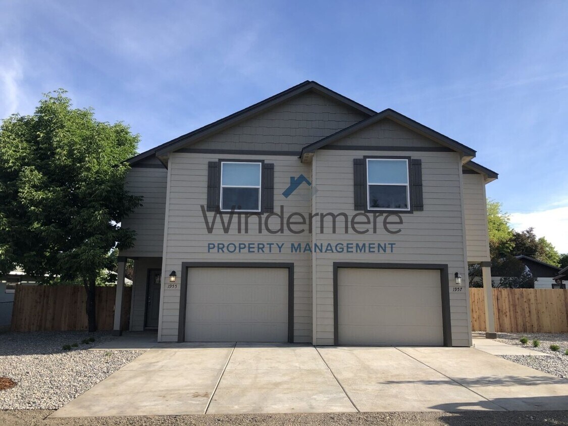 19551957 Delmont St Unit 1957, Walla Walla, WA 99362 Room for Rent