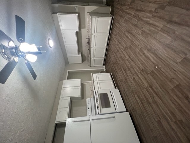 Foto del edificio - 3440 Arnsby Rd