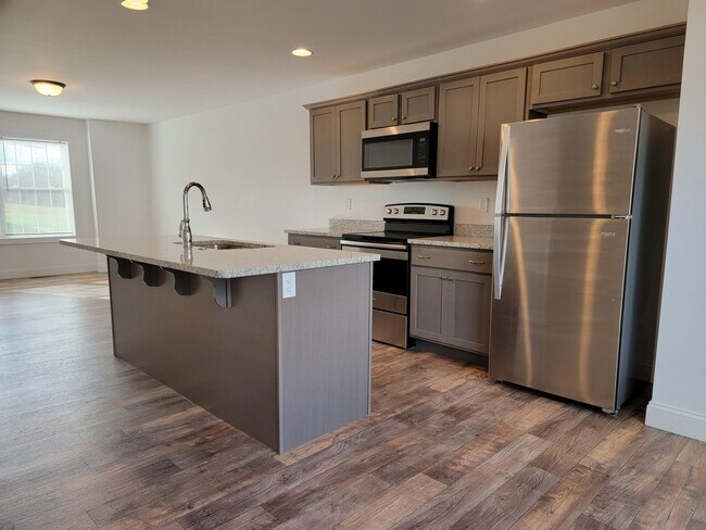 Foto del edificio - 438 Masonic Dr