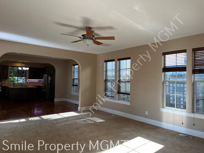 Foto del edificio - 17199 SW Montague Way