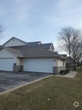Building Photo - 4851 W Maple Leaf Cir