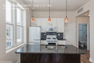 Building Photo - 4012 W Armitage Ave