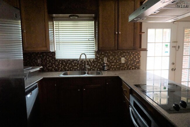 Building Photo - 4506 Westward Dr