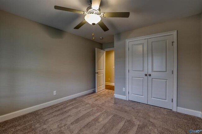 Foto del edificio - 15607 Ironcrest Drive NW