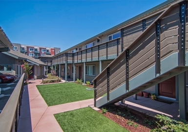 Building Photo - Garland Plaza Apartments