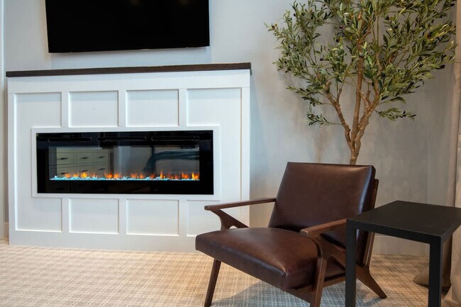 Foto del edificio - 4634 N 1500 E