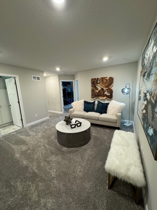 Building Photo - 14854 Ardee Pl