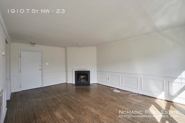 Building Photo - 1910 T St NW