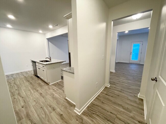 Foto del edificio - 1406 Stork Dr