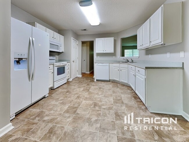 Foto del edificio - 207 E Creek Ct