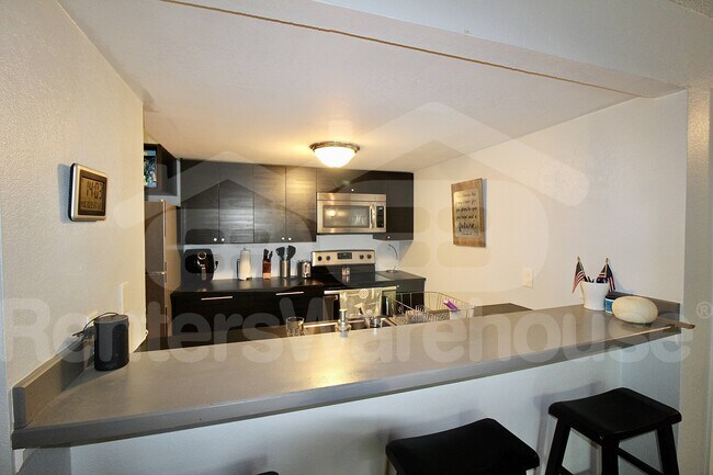 Foto del edificio - 6388 Oak Ct