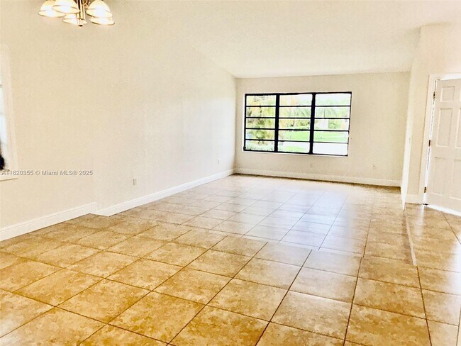 Foto del edificio - 13365 SW 1st Terrace