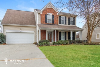 Building Photo - 208 Whixley Ln