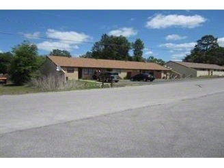 Primary Photo - 40th Place Apartments