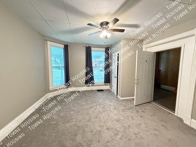 Foto del edificio - 321 Washburn St
