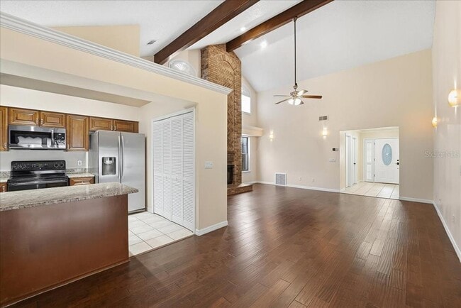 Building Photo - 4552 S Hampton Dr
