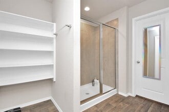 Building Photo - 1602 Brownwood Ridge Ct