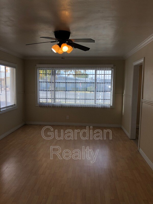 Building Photo - 430 Ilmenite Way