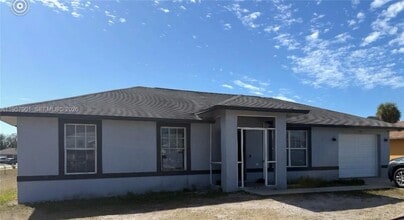 Building Photo - 3241 Willin St