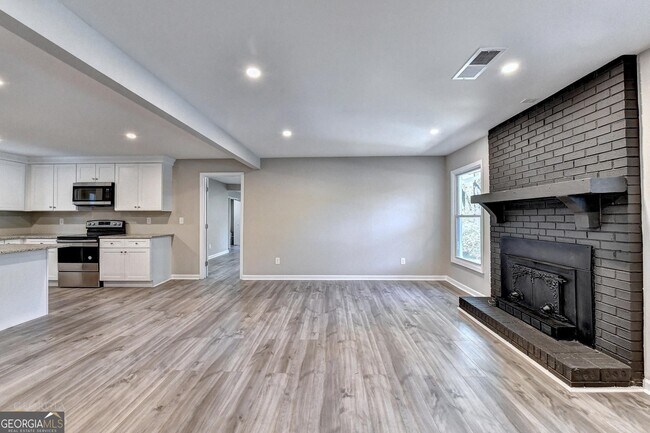 Building Photo - 53 McGiboney Rd