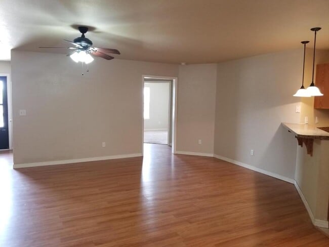 Building Photo - 2803 Conner Dr