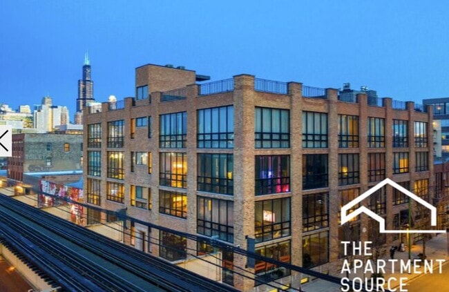 Building Photo - 175 N Ada St