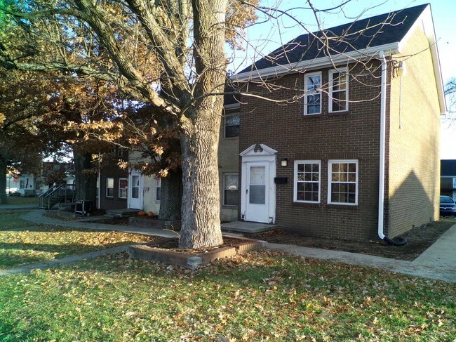 Building Photo - 110 Ringo Ave