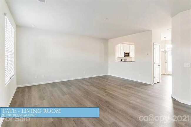 Foto del edificio - Room in Apartment on Beatty Woods Dr