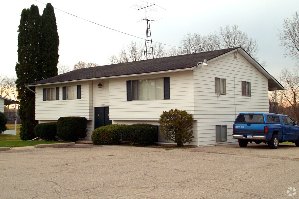 Building Photo - Arbor View Apartments