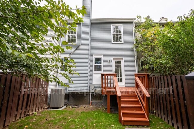 Building Photo - 10897 Campaign Ct