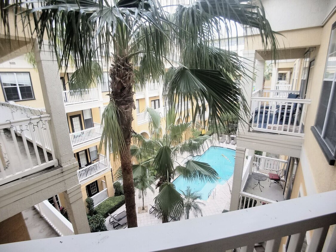 Foto principal - Stunning 2/2 Pool View Condo @ Park North ...