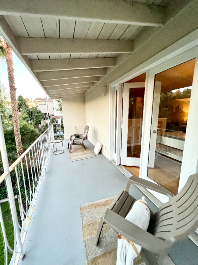 Foto del edificio - Room for rent in San Diego home near San D...