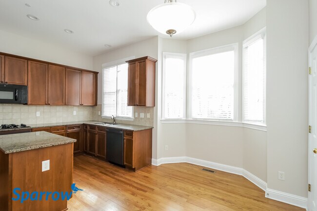 Foto del edificio - 1311 Creekside Place SE