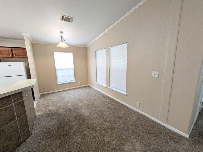 Foto del edificio - 1001 Allie Payne Rd