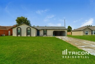 Building Photo - 1297 Voyager St