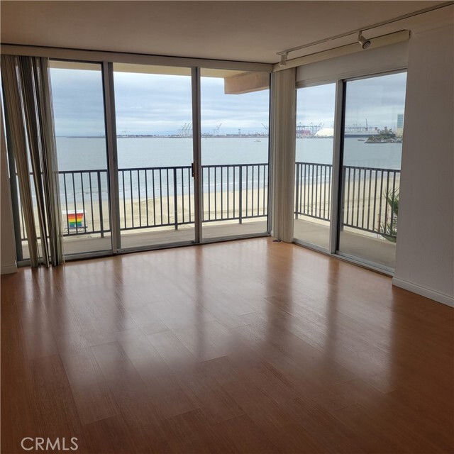 Building Photo - 1750 E Ocean Blvd