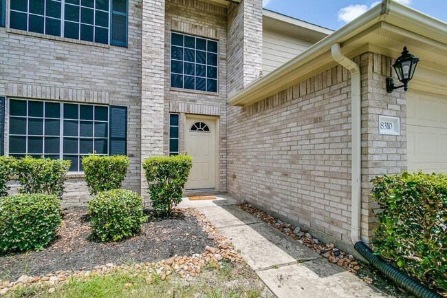 Foto del edificio - 8310 Coriander Ln