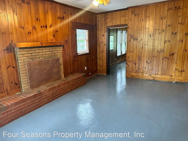 Building Photo - 2 br, 1.5 bath House - 9155 Highway 601